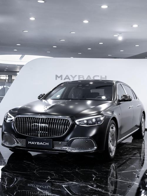 东莞75岚图汽车的售后服务让用户无忧出行，迈巴赫未来的豪华车趋势